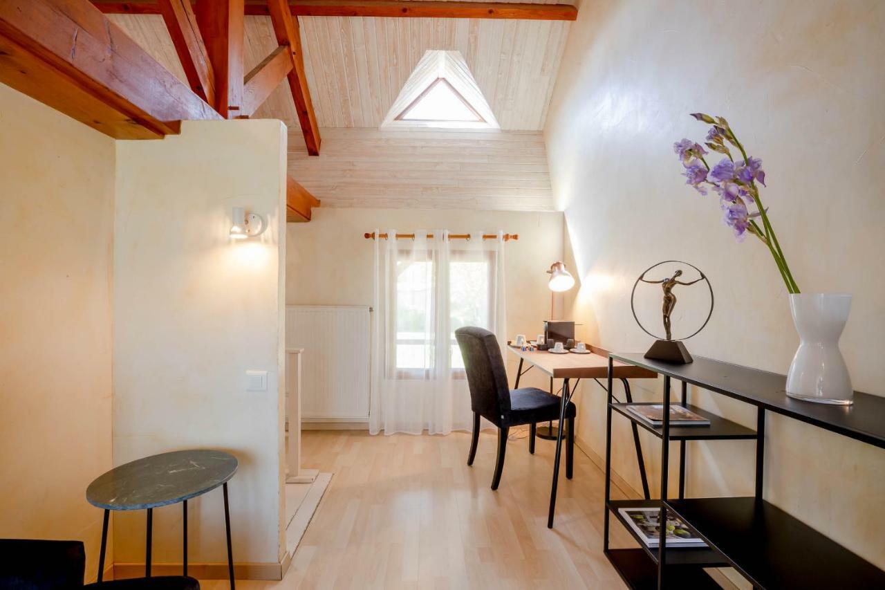 B&B L'Oree Du Bois Bourgogne - Adults Only Saint-Nicolas-les-Citeaux Экстерьер фото